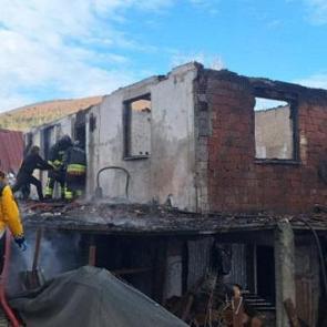 Yangın faciası: 2 kişi hayatını kaybetti