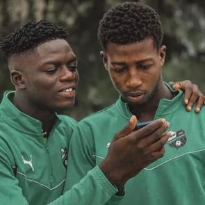 19 yaşındaki Ali Badra Diabate sınavı ge&ccedil;ti! Samsunspor s&ouml;zleşme imzaladı