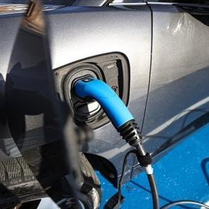 T&uuml;rkiye'de 2025'te elektrikli otomobil satışlarında rekor artış yaşandı