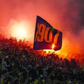 Galatasaray galibiyeti sonrası Fenerbah&ccedil;e'den futbolculara dev prim