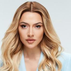 Hadise'den İran paylaşımı: Sessiz kalamam