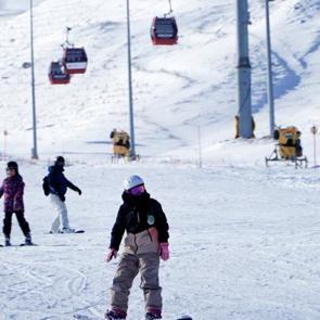 İ&ccedil; Anadolu&rsquo;nun en y&uuml;ksek dağı! 23 g&uuml;nde 550 bin kişi akın etti