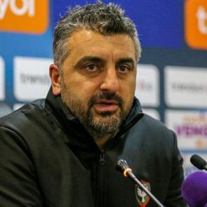 'Ma&ccedil;ı taraftar kazandı' diyen 1. Lig ekibinin hocasından şampiyonluk s&ouml;zleri