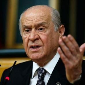 Maduro vurgulu Ter&ouml;rs&uuml;z T&uuml;rkiye s&ouml;zleri: Bah&ccedil;eli'den ayakta alkışlanan a&ccedil;ıklama