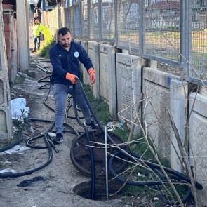 Manisa'da ekipleri harekete ge&ccedil;iren ihbar: 'R&ouml;garda bebek cesedi g&ouml;rd&uuml;m'