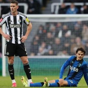 Nefes kesen 6 goll&uuml; d&uuml;elloda Enes &Uuml;nal şoku! 