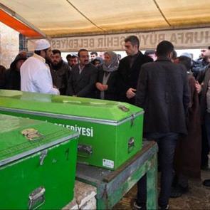 Şanlıurfa'da t&uuml;p patlamasında &ouml;len 3 kişinin cenazesi defnedildi