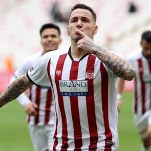 Sivasspor'dan 'Rey Manaj' atağı: 'Ger&ccedil;ekten &ccedil;ok istiyoruz'