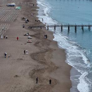 Vize muafiyeti sonrası Antalya&rsquo;nın &Ccedil;inli turistlerin yeni rotası olması hedefleniyor
