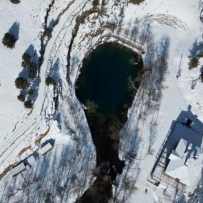 Yeşilg&ouml;z G&ouml;l&uuml;&rsquo;nde kış manzarası: İşte b&ouml;yle g&ouml;r&uuml;nt&uuml;lendi!