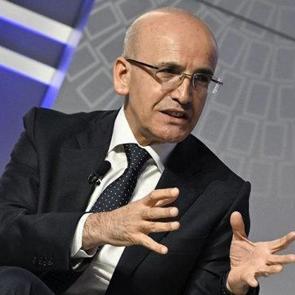 Bakan Şimşek, d&uuml;nya devleriyle g&ouml;r&uuml;şecek