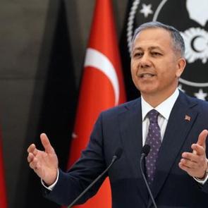 Bakan Yerlikaya'dan &ldquo;Baronlara dokunulmuyor" iddiasına isim listesiyle cevap