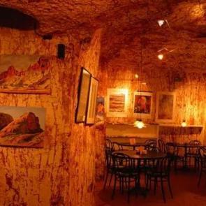 D&uuml;nyanın en sıra dışı k&ouml;y&uuml;! Vizesiz seyahat etme imkanı sağlıyor...