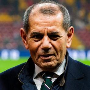 Dursun &Ouml;zbek ma&ccedil; biter bitmez soyunma odasına indi: Dedikleri ortaya &ccedil;ıktı