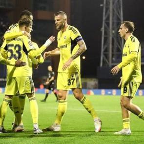 Fenerbah&ccedil;e'nin yıldızı Alanyaspor ma&ccedil;ı &ouml;ncesi kadrodan &ccedil;ıkarıldı