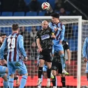 İstanbulspor-Trabzonspor! Muhtemel 11'ler