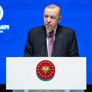 Son Dakika: Cumhurbaşkanı Erdoğan: Aile kurumu saldırı altında!