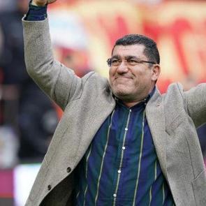 S&uuml;per Lig ekibinin transfer tahtası a&ccedil;ıldı