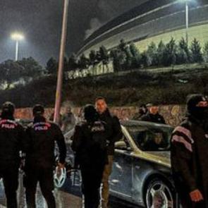 Trabzonspor Başkanı Ertuğrul Doğan'ın aracına saldırı