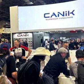 T&uuml;rk savunma sanayi &uuml;r&uuml;nleri aynı anda 3 kıtada sergilenecek