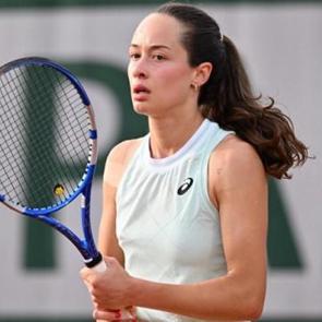 T&uuml;rk tenis&ccedil;i Zeynep S&ouml;nmez tarihe ge&ccedil;ti: D&uuml;nya 11 numarasına k&ouml;k s&ouml;kt&uuml;rd&uuml;