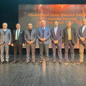 ULGAYAD &ouml;d&uuml;lleri verildi: Kanal7 Medya Grubu'na &uuml;&ccedil; &ouml;d&uuml;l birden