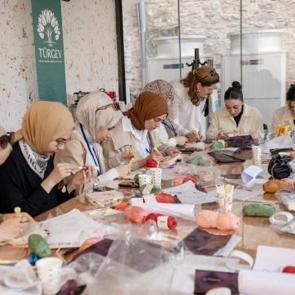 T&Uuml;RGEV'den dijital kuşatmaya karşı 'G&uuml;&ccedil;l&uuml; Gen&ccedil;lik' kalkanı