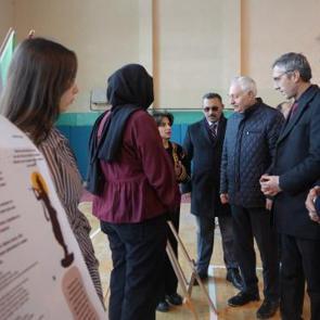 Bayburt'ta anlamlı sergi: T&uuml;rk destanlarının felsefi derinliği sergiye d&ouml;n&uuml;şt&uuml;