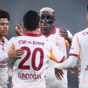 Aslan bildiğini okudu! Galatasaray'dan g&uuml;&ccedil; g&ouml;sterisi