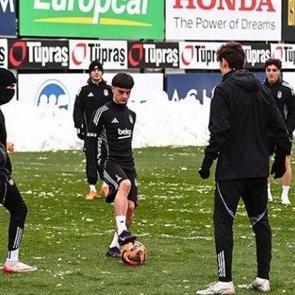 Beşiktaş'ta Ey&uuml;pspor ma&ccedil;ı hazırlıkları başladı