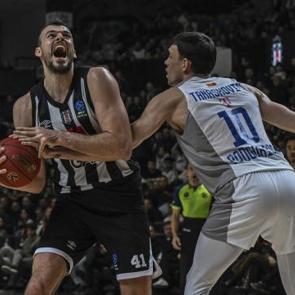 Beşiktaş'tan EuroCup'ta 96 sayılık zafer!