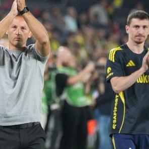 Domenico Tedesco, Mert Hakan Yandaş'ı cezaevinde ziyaret etti