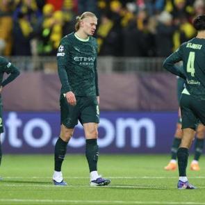 Galatasaray ma&ccedil;ı &ouml;ncesi yıkıldılar! Manchester City'ye Devler Ligi'nde ağır darbe