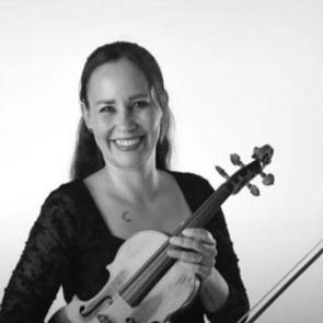 İzmir Devlet Senfoni Orkestrası başkemancısı Deniz &Ouml;zasker hayatını kaybetti