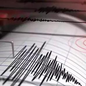 Papua Yeni Gine'de şiddetli deprem