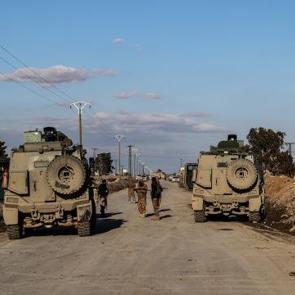 Son dakika... Ayn el-Arab'ta şiddetli &ccedil;atışmalar! İki b&ouml;lge ele ge&ccedil;irildi