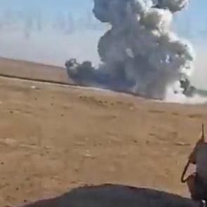 Suriye ordusu bomba y&uuml;kl&uuml; aracı son anda &ouml;nledi