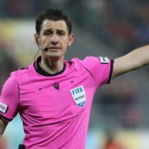 Trabzonspor-Fenerbah&ccedil;e ma&ccedil;ını y&ouml;netecek hakem belli oldu!