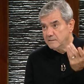 Yılmaz &Ouml;zdil: Madalya verilebilir! Suriye planı tereyağından kıl &ccedil;eker gibi yapılmış