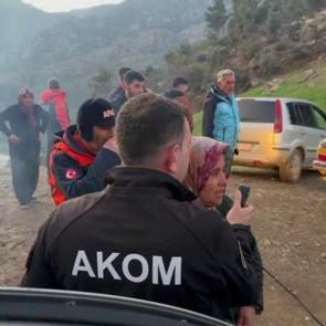 Adana'da kaybolan 16 yaşındaki Hatice'den haber var 