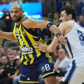 Potada nefesleri kesecek derbi! Anadolu Efes, Fenerbah&ccedil;e Beko'yu ağırlayacak