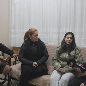 Hatay'da asrın felaketinden beri komutanın emanetine g&ouml;z&uuml; gibi bakıyor