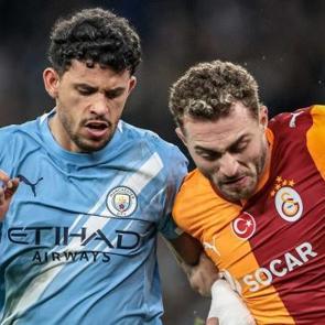 Manchester'da ders niteliğinde ma&ccedil;: Aslan'a play-off uyarısı