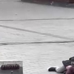 Mısır &Ccedil;arşısı'nda dehşet: Tartıştığı kişiyi silahla vurup başında bekledi