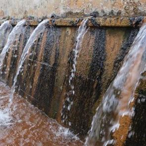 Bu yeri duyan inanmıyor! Erzincan'da 5 farklı su aynı yerden karışmadan &ccedil;ıkıyor