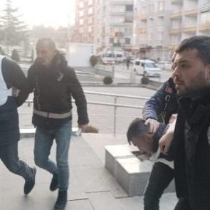 &Ccedil;orum&rsquo;da kan donduran cinayet: Komşusunu &ouml;ld&uuml;r&uuml;p 6 par&ccedil;aya ayırdı