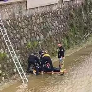 Dere yatağına d&uuml;şt&uuml;, duran kalbi yeniden &ccedil;alıştırıldı