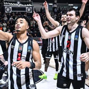 EuroCup'ta T&uuml;rk derbisini kazanan Beşiktaş &ccedil;eyrek finalde