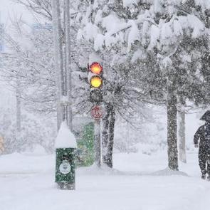 Hafta sonu plan yapanlar dikkat! Kuvvetli kar geliyor: Meteoroloji sarı alarm verdi