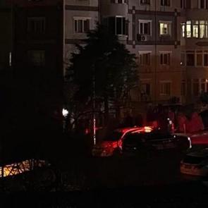 İzmir'de dehşet: İşe gitmek i&ccedil;in evden &ccedil;ıkan gence silahlı saldırı